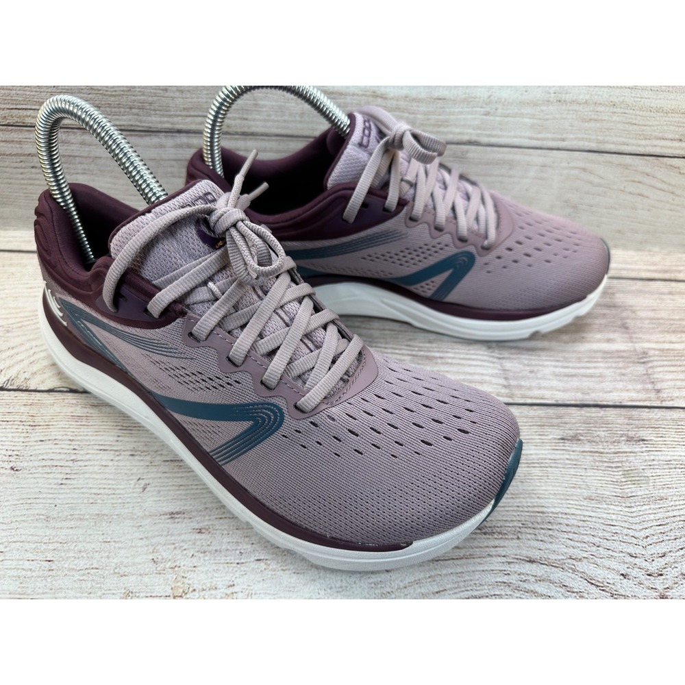 Topo Athletic Magnifly 4 Women's Mauve Running Shoes Lace Up Sneakers Size 7